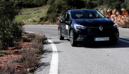 Renault Clio tCe 1.0 turbo 100hp (vid) Renault Clio tCe 1.0 turbo 100hp (vid)