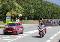 Η SKODA σχεδιάζει τα τρόπαια για τους νικητές του Tour de France